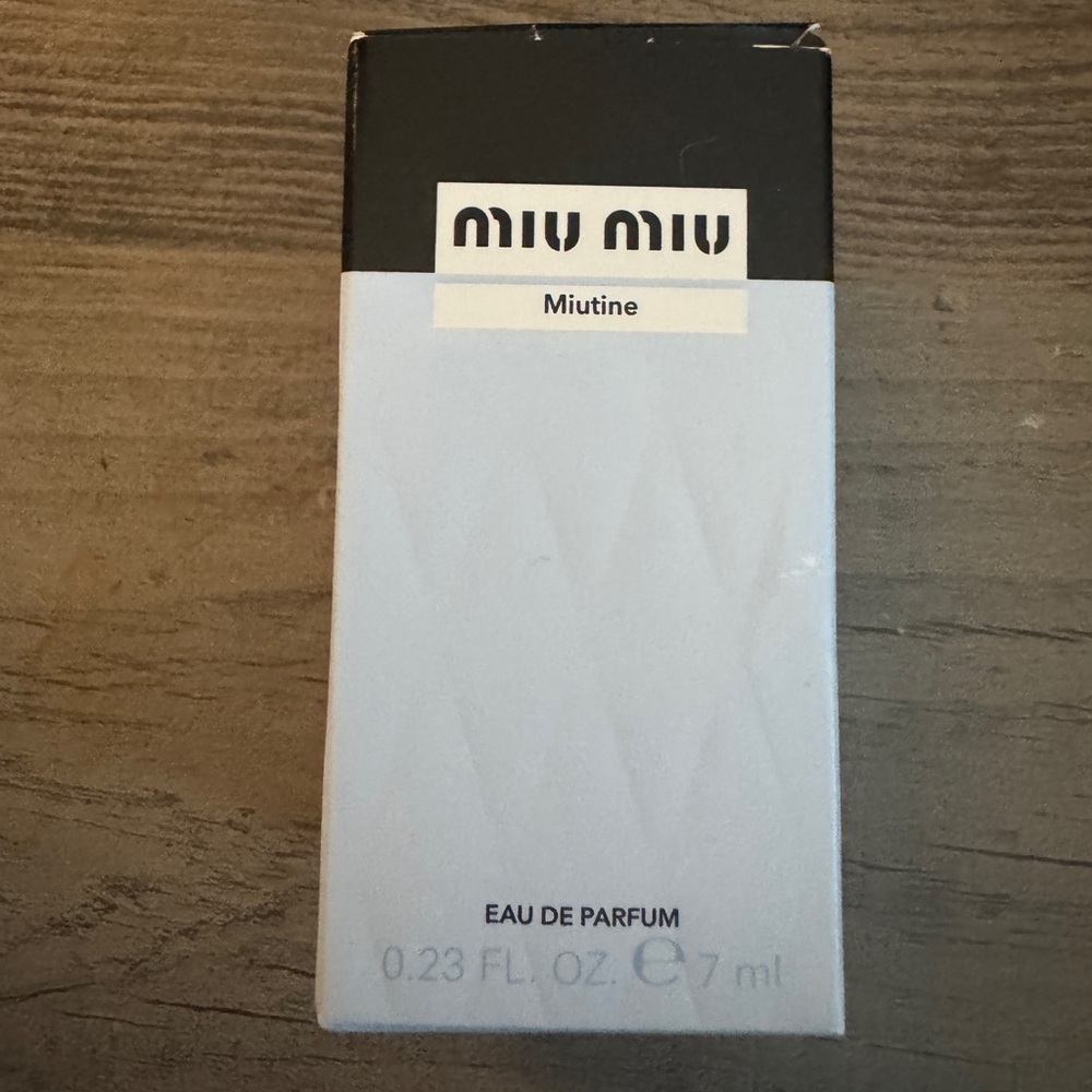 Miu Miu Eau de Parfum 7ml - Black and Gray